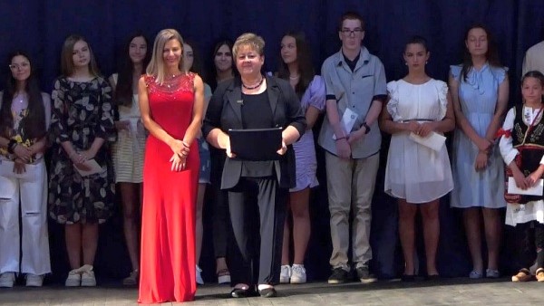 Priznanje Atanaskovićevoj za unapređenje privrednog ambijenta u Brusu
